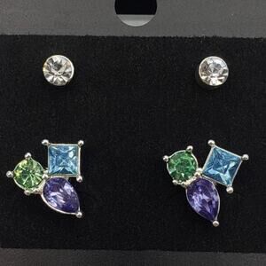 5/15 NWT 2 pair of rhinestone cubic zirconia earrings